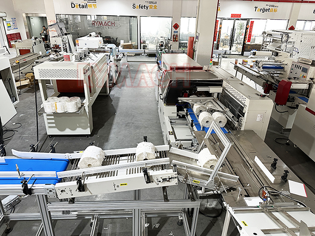 Qatar New Maxi Roll Shrink Machine Line